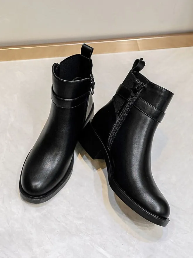 Ankle-Boots in Schwarz>Sixth Sens Sale