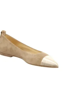 Ballerina in beige><noscript><img width=