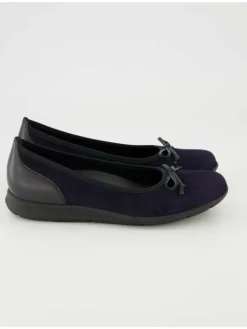 Ballerinas in Blau>Gabor Hot