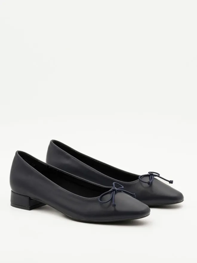 Bellucci Ballerinas^Ballerinas in Dunkelblau