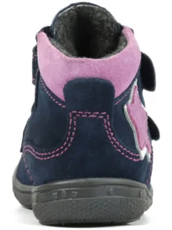 Boots in Dunkelblau><noscript><img width=