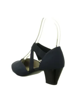 Brautschuhe in Blau><noscript><img width=