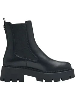 Chelsea Boot in BLACK UNI><noscript><img width=