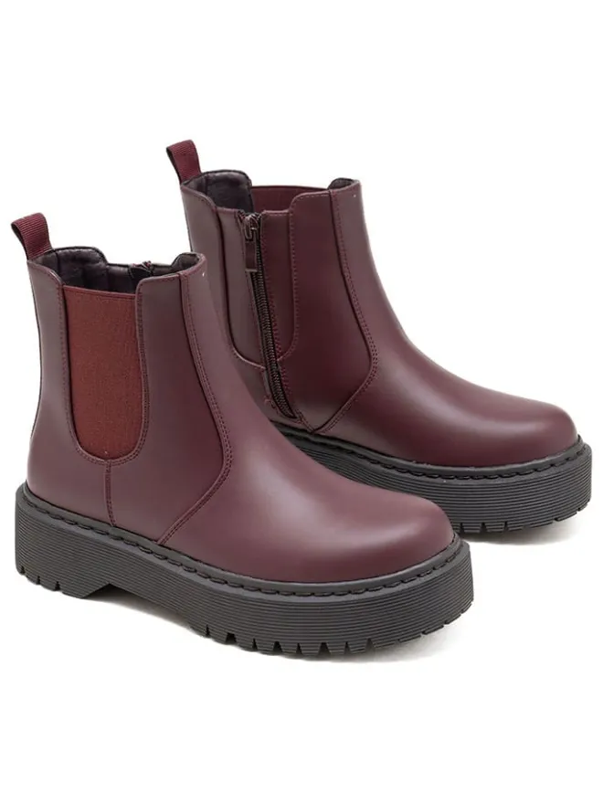 C'M Stiefeletten^Chelsea-Boots in Bordeaux