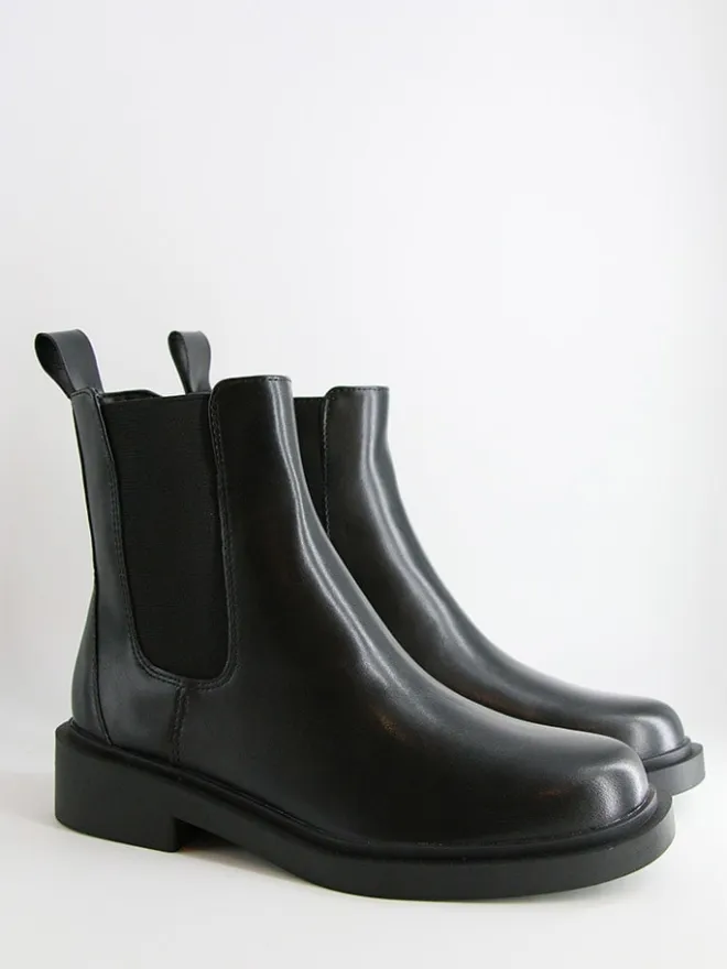 Chelsea-Boots in Schwarz>Bellucci Best