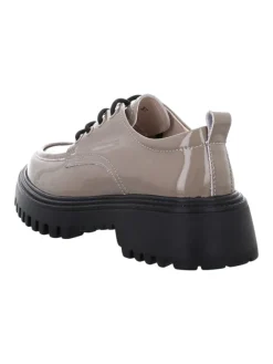 Elegante Schnürschuhe in Beige><noscript><img width=