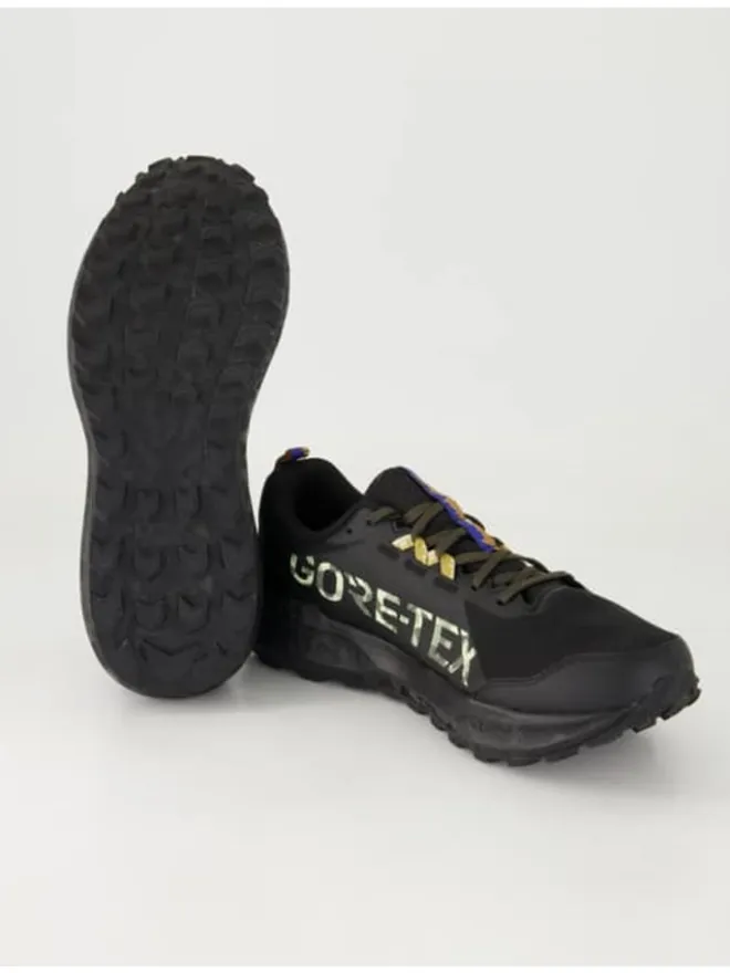 asics Sportschuhe^Fitnessschuhe in Schwarz