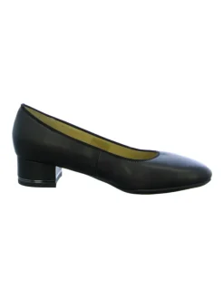 Flache Pumps in Schwarz><noscript><img width=