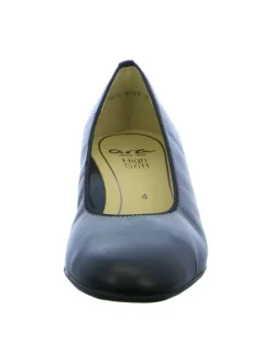Flache Pumps in Schwarz><noscript><img width=