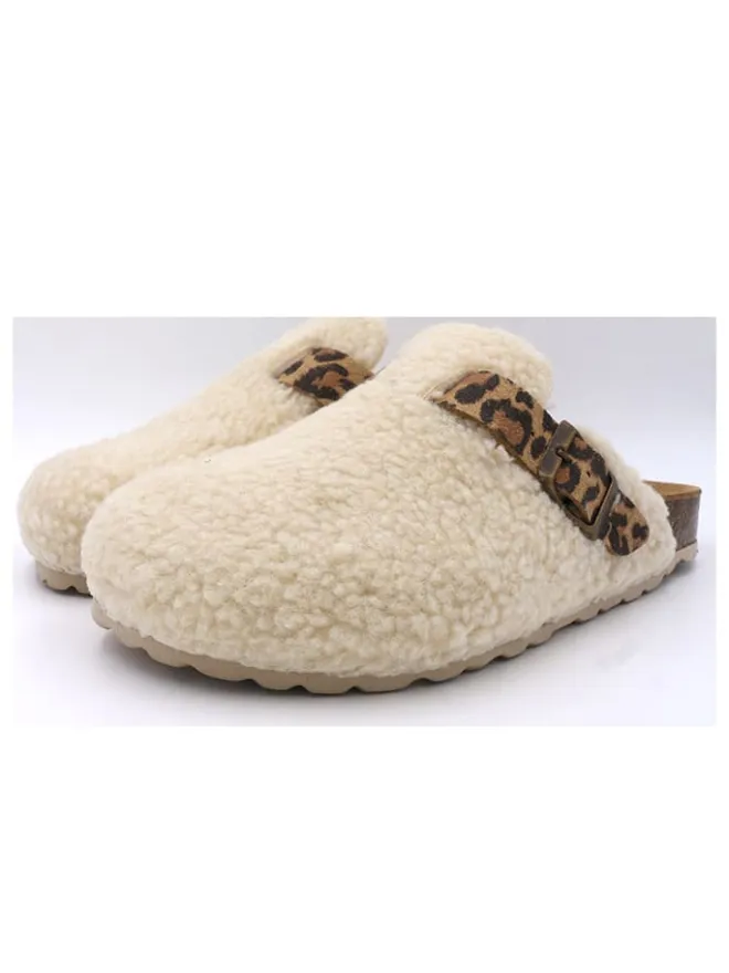 billowy Clogs & Pantoletten|Hausschuhe^Hausschuhe in Beige