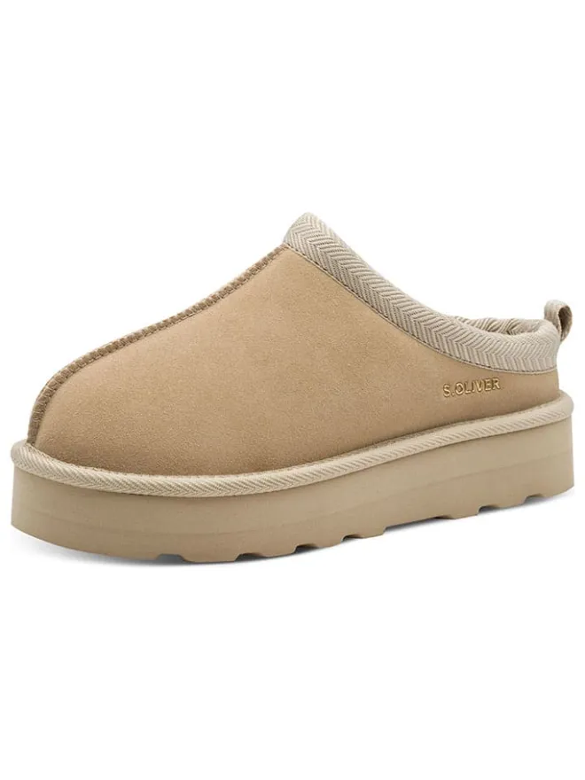 s.Oliver Hausschuhe^Hausschuhe in Beige