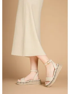 Keilsandaletten in Beige>Foreverfolie