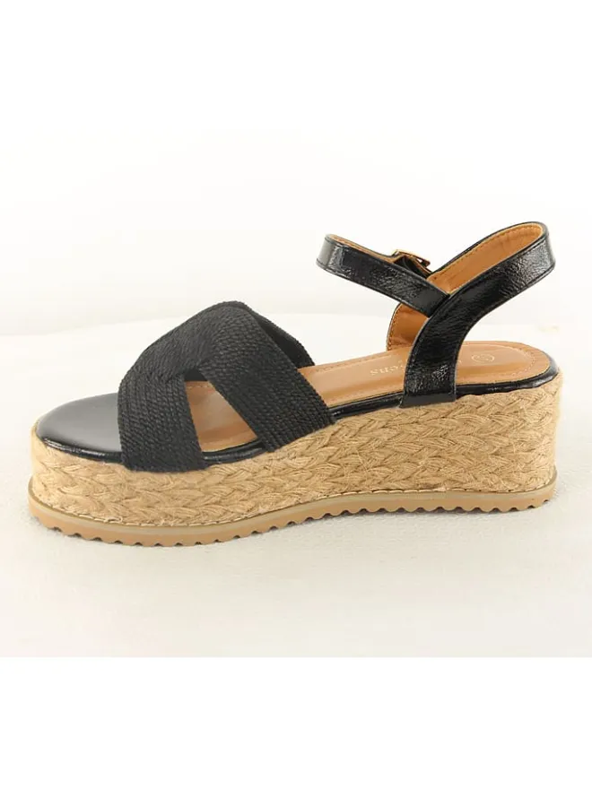 Keilsandaletten in Schwarz>Sixth Sens Sale