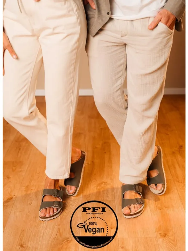 Klassische Pantoletten in khaki>Dr. BRINKMANN Hot