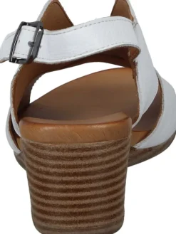 Klassische Sandaletten in weiß><noscript><img width=
