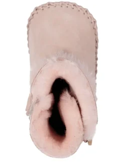 Lammfell-Babyschuhe in Rosa><noscript><img width=
