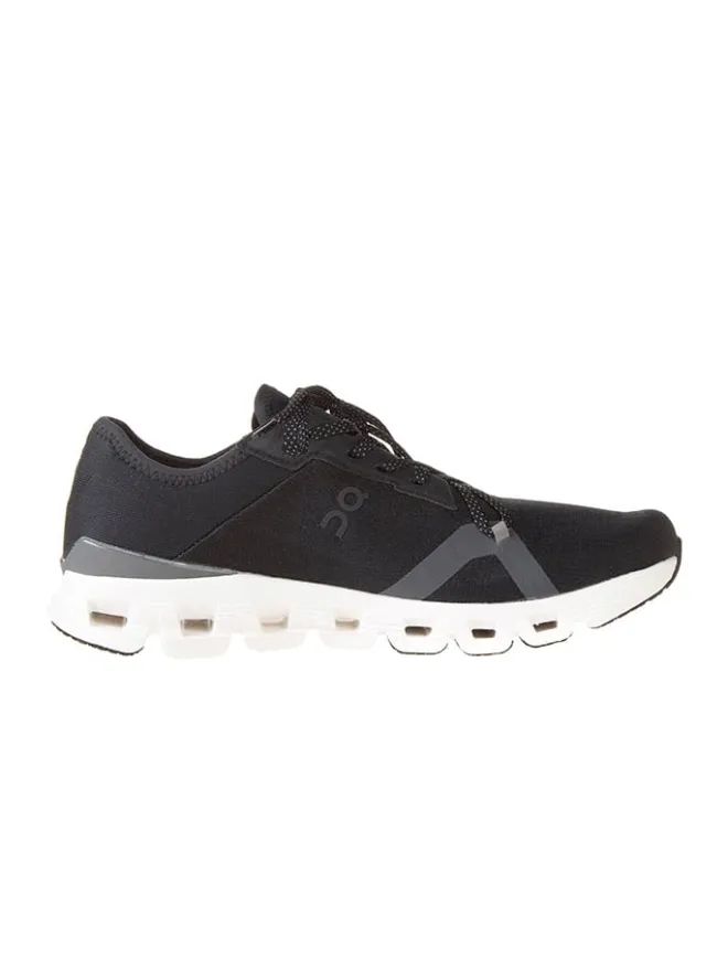 ON RUNNING Sportschuhe^Laufschuhe "Cloud x4" in Schwarz/ Weiß