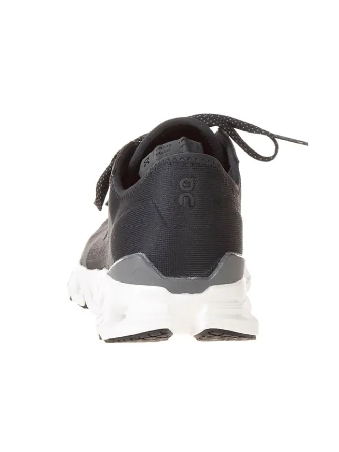 ON RUNNING Sportschuhe^Laufschuhe "Cloud x4" in Schwarz/ Weiß