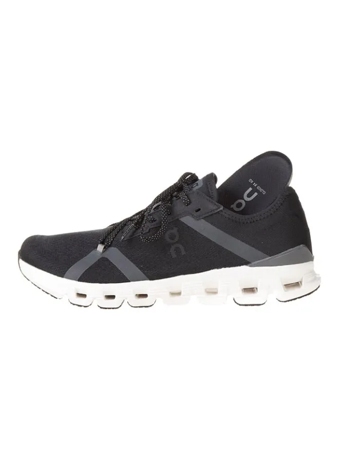 ON RUNNING Sportschuhe^Laufschuhe "Cloud x4" in Schwarz/ Weiß