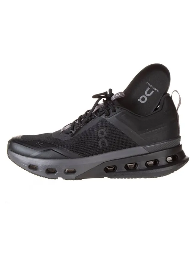 Laufschuhe "Cloudnova" in Schwarz>ON RUNNING Sale