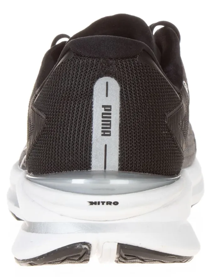 Laufschuhe "Electrify Nitro Turn" in Schwarz/ Weiß>Puma Hot