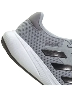 Laufschuhe 