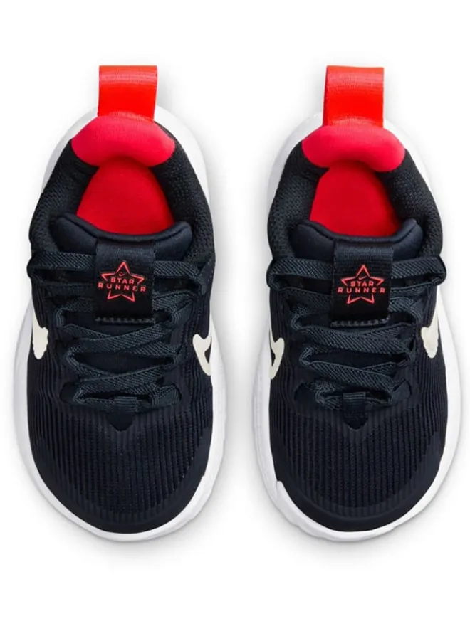 Laufschuhe "Star Runner 4" in Schwarz/ Rot/ Weiß>Nike Discount