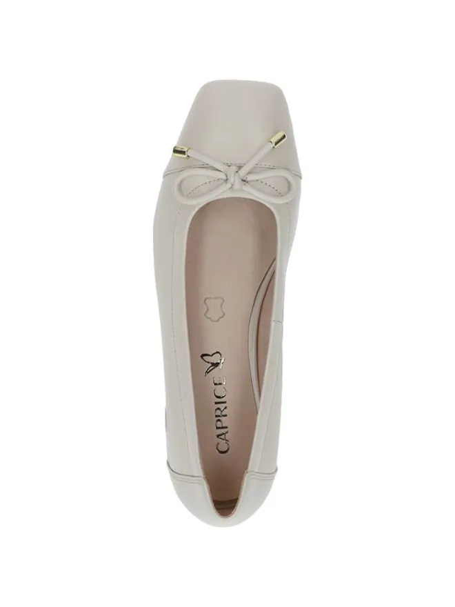 Leder-Ballerinas in Creme>Caprice Outlet