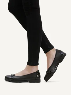 Leder-Ballerinas in Schwarz><noscript><img width=