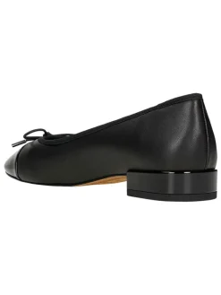 Leder-Ballerinas in Schwarz><noscript><img width=