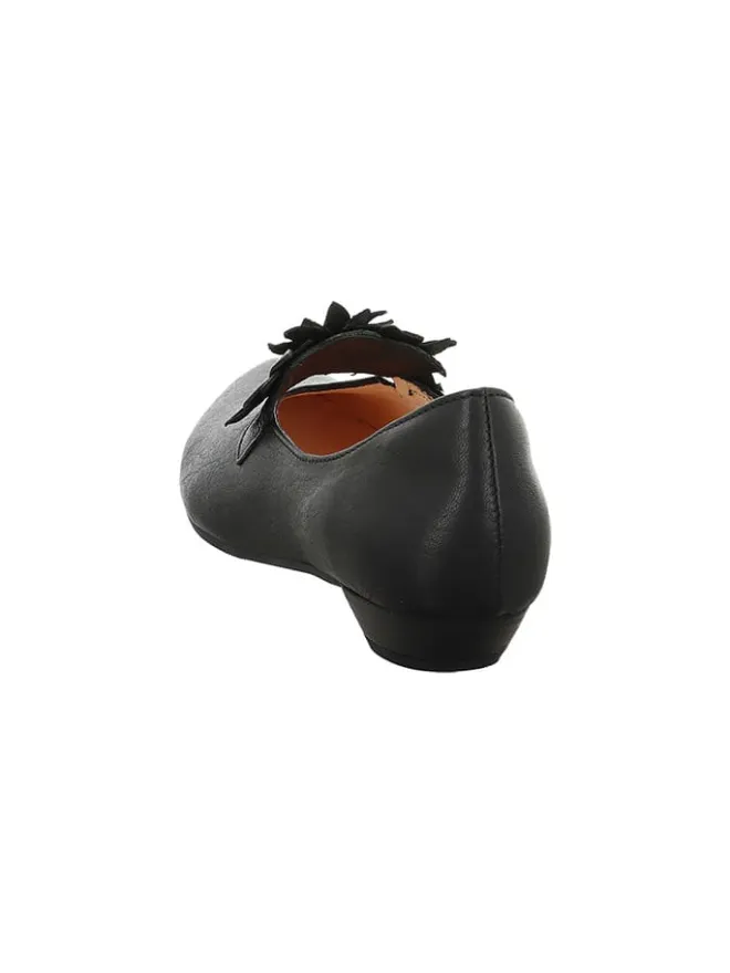 Leder-Ballerinas in Schwarz>Think! Hot