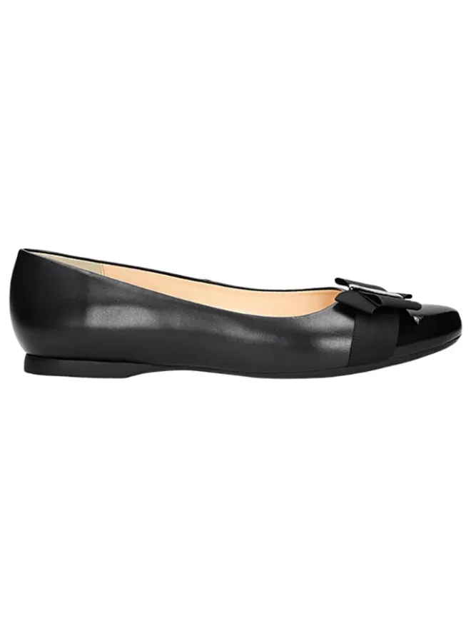Leder-Ballerinas in Schwarz>Wojas New