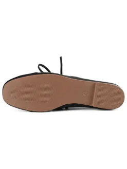 Leder-Ballerinas in Schwarz><noscript><img width=