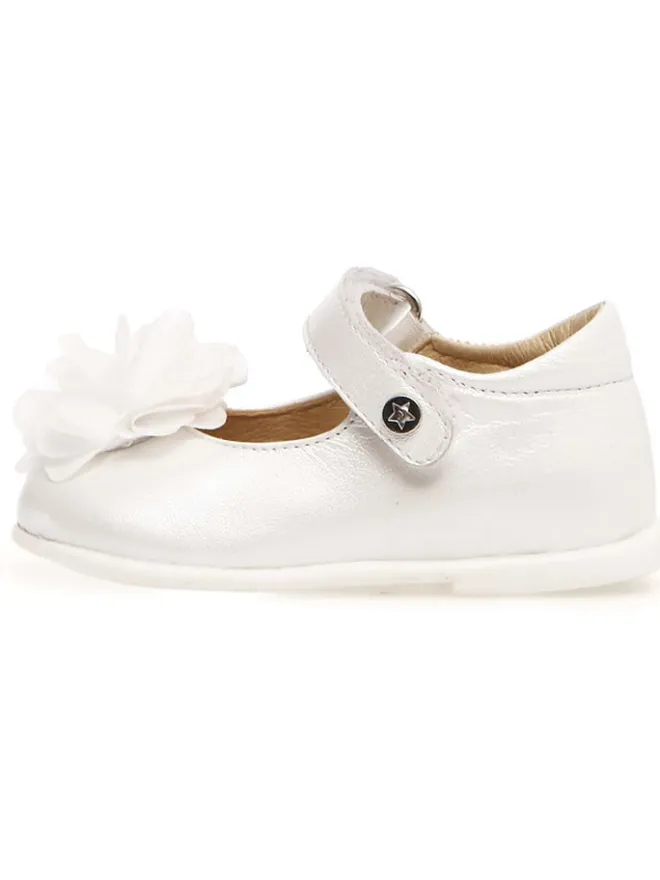 Leder-Ballerinas "Pennily" in Weiß>Naturino Clearance