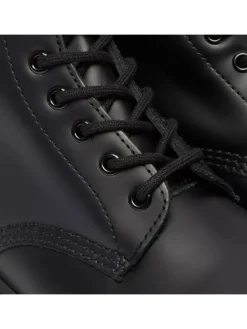 Dr. Martens Stiefel & Boots^Leder-Boots in Schwarz