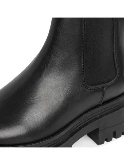 Leder-Chelsea-Boots in Schwarz><noscript><img width=