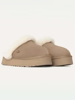 UGG Hausschuhe|Clogs & Pantoletten^Leder-Hausschuhe "Disquette" in Beige