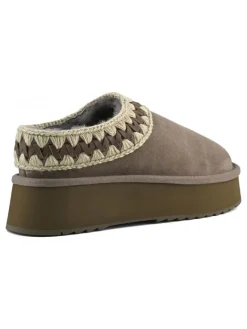 Leder-Hausschuhe in Grau><noscript><img width=