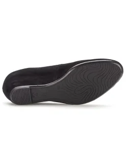 Leder-Keilpumps in Schwarz><noscript><img width=