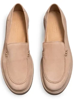 Leder-Mokassins in Beige><noscript><img width=