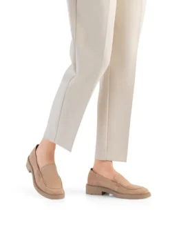 Leder-Mokassins in Beige><noscript><img width=