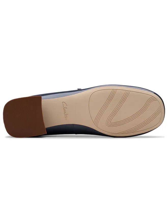 Leder-Pumps "Daiss 30 Shine" in Dunkelblau>Clarks Online