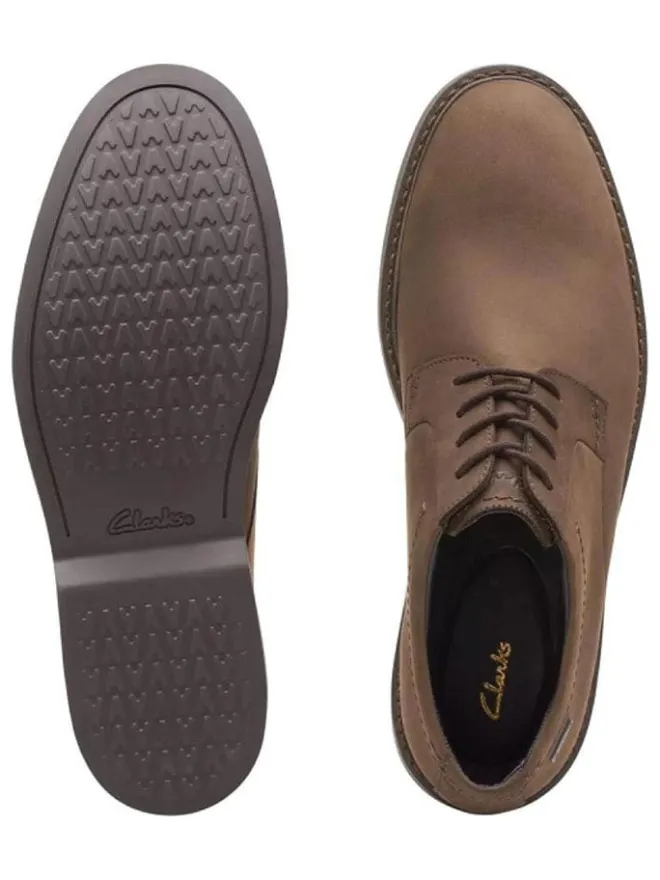 Clarks Schnürschuhe^Leder-Schnürschuhe "Atticus" in Braun