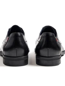 Leder-Schnürschuhe 