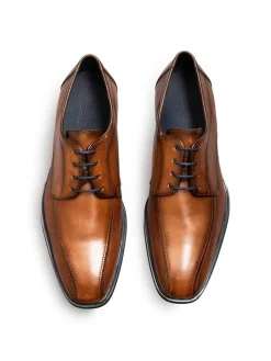 Leder-Schnürschuhe 
