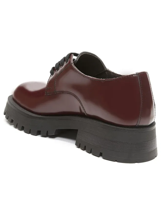 Leder-Schnürschuhe in Bordeaux>British Passport