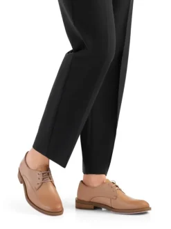 Leder-Schnürschuhe in Hellbraun><noscript><img width=