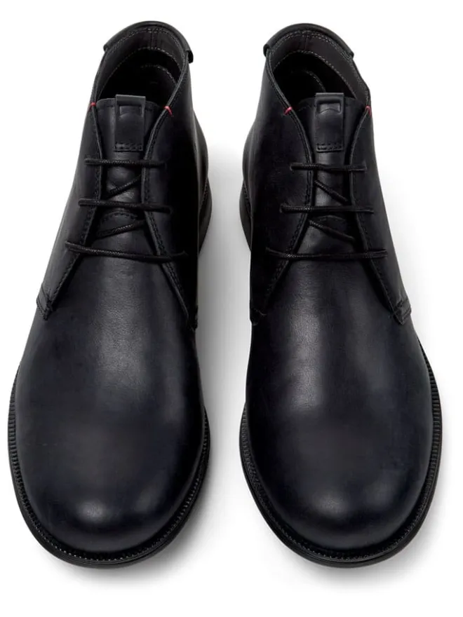 Leder-Schnürschuhe in Schwarz>Camper Sale