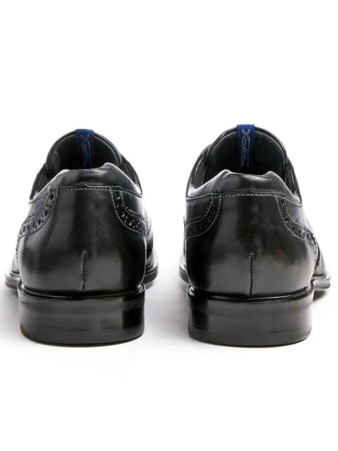 Leder-Schnürschuhe "Marian" in Schwarz>LLOYD Hot