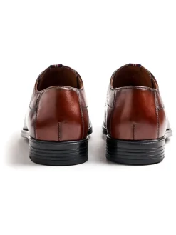 Leder-Schnürschuhe 